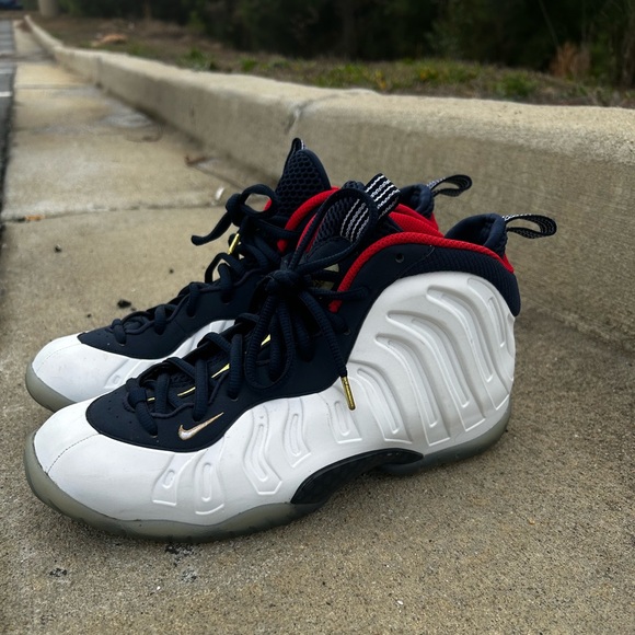 Nike Air Foamposite One Olympic(Boys 7) - Picture 2 of 14